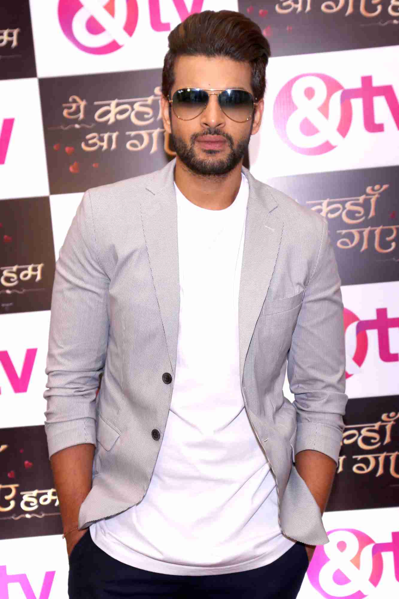 Karan Kundra Biography, Photos, Height, Weight, Age, Wife, Affairs